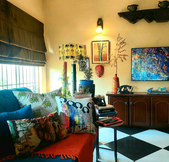 decorating living room with warm colors, layers and textures